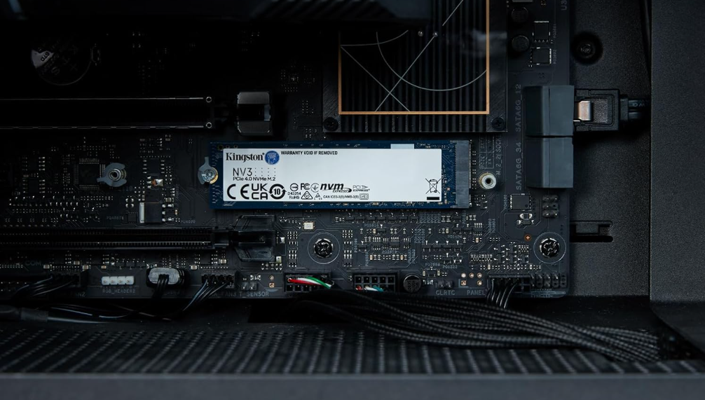 PCIe SSDのイメージ