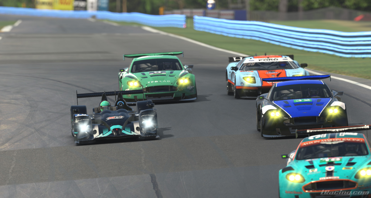iRacingでのレースのスクリーンショット