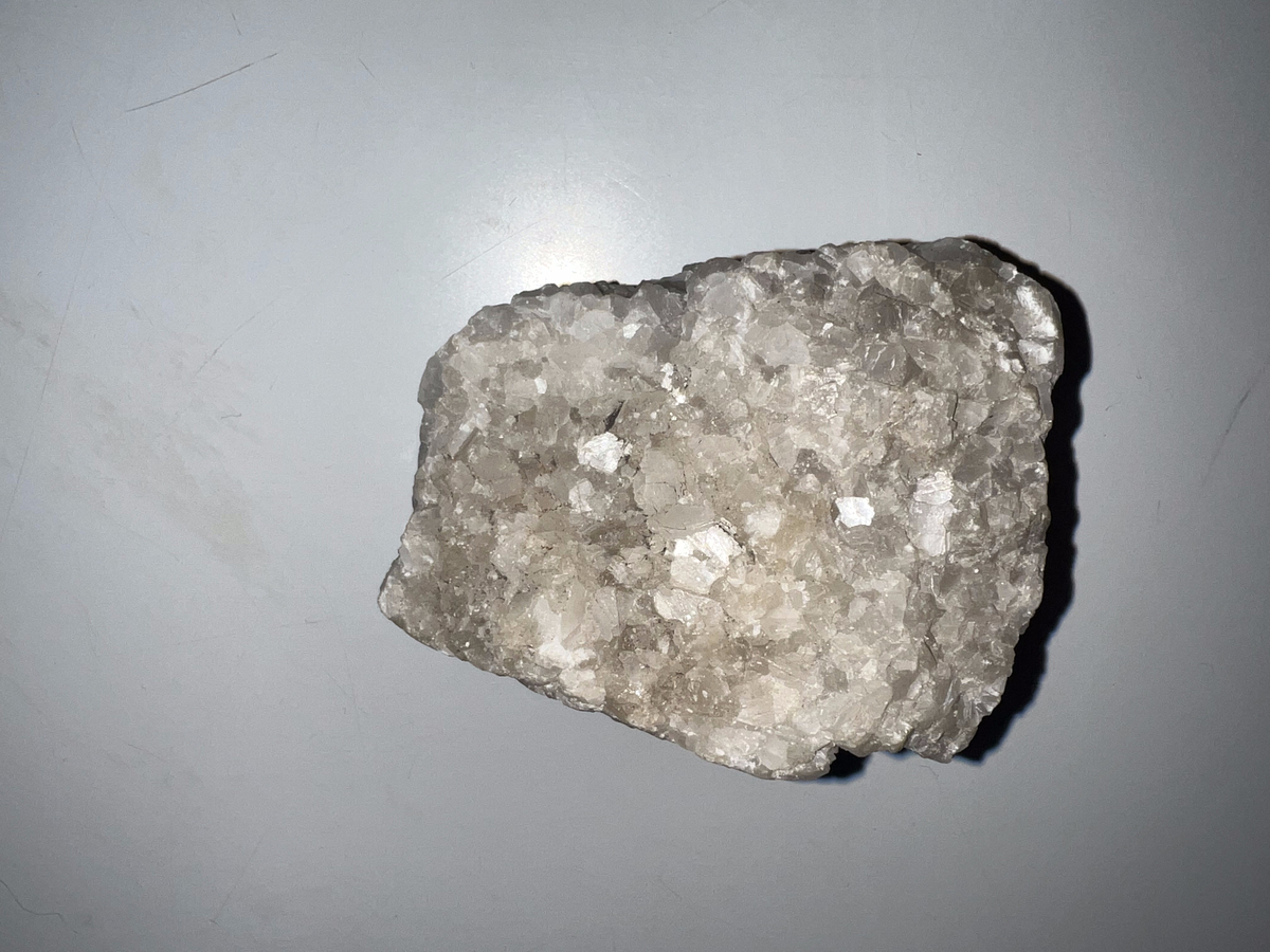 結晶質石灰岩 でき方 結晶質石灰岩 大理石 6 6 鉱石 天然石
