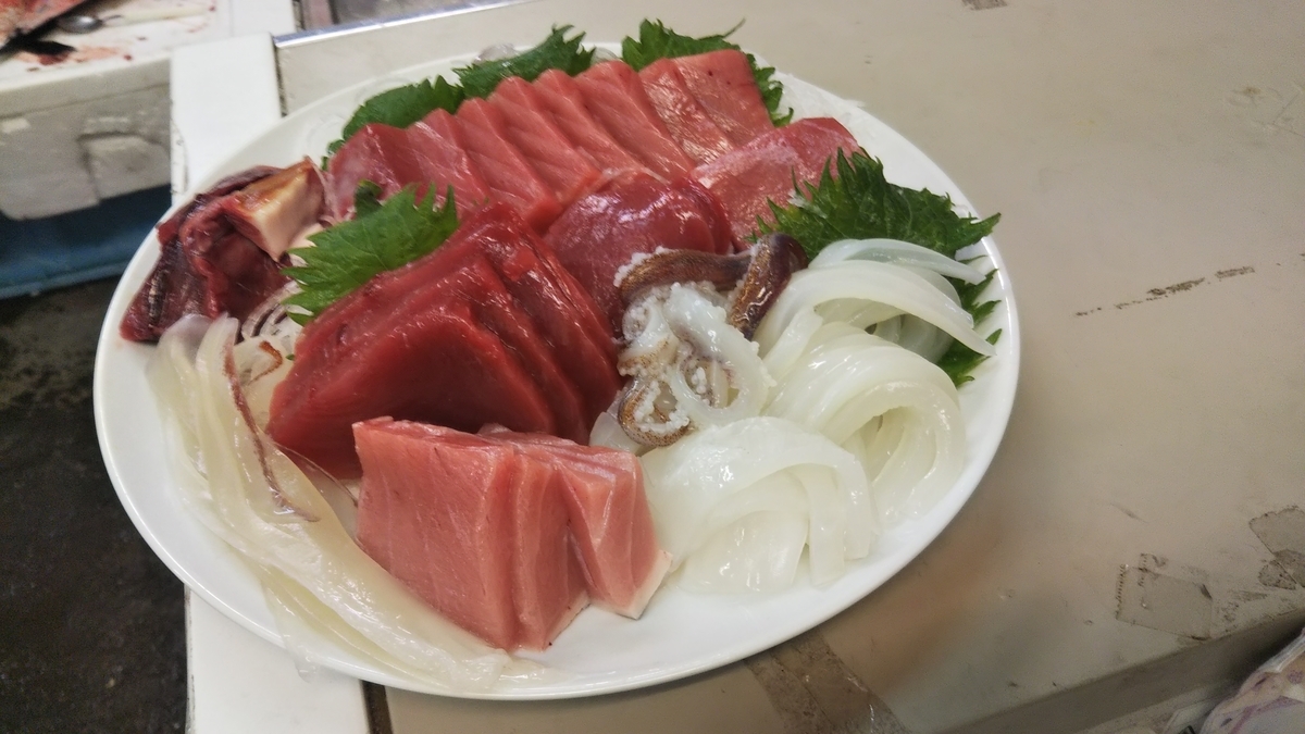 お刺身沢山 大やりいか うまはぎ かじき鮪 直売所千倉 お刺身沢山 大やりいか うまはぎ かじき鮪 直売所千倉