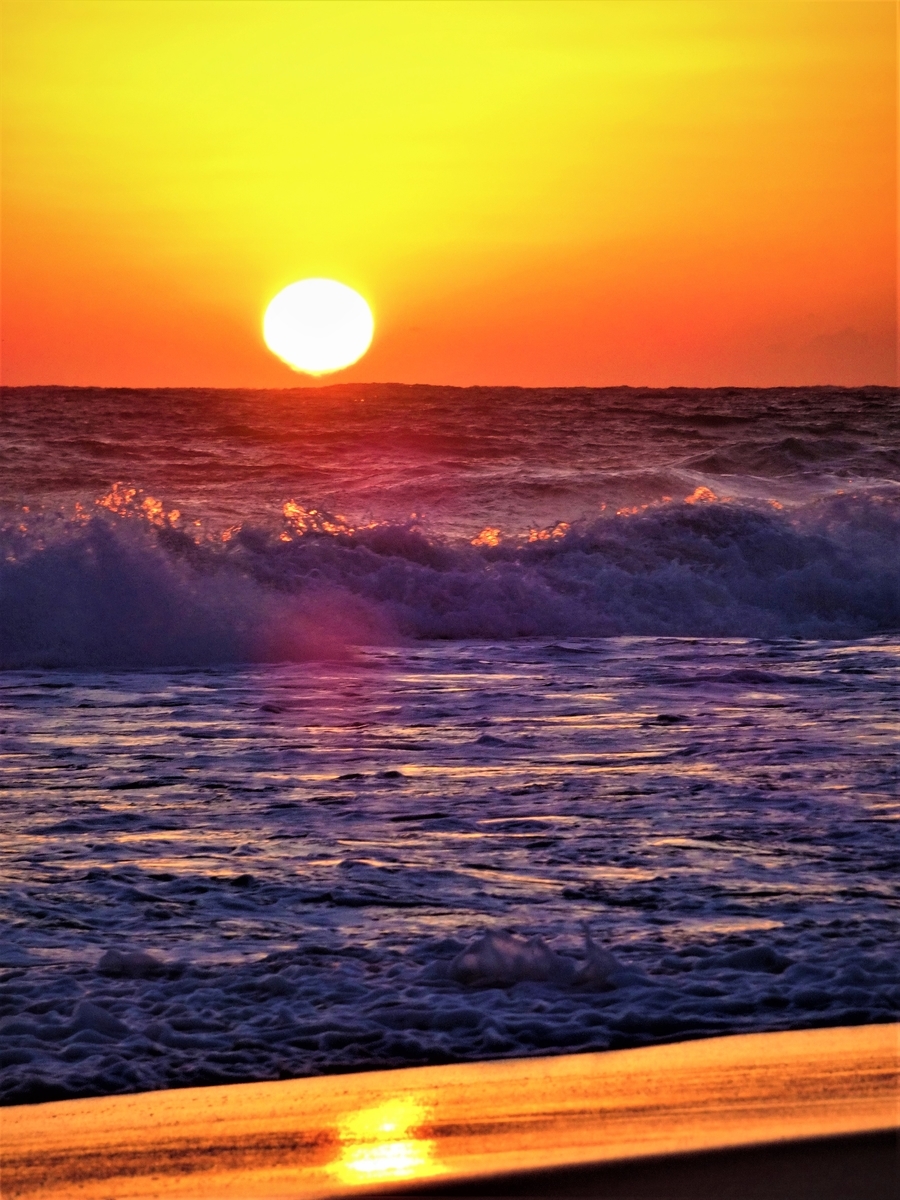 浜ちゃん日記 冬の遠州灘に沈む夕日を眺めて - y_hamadaのブログ