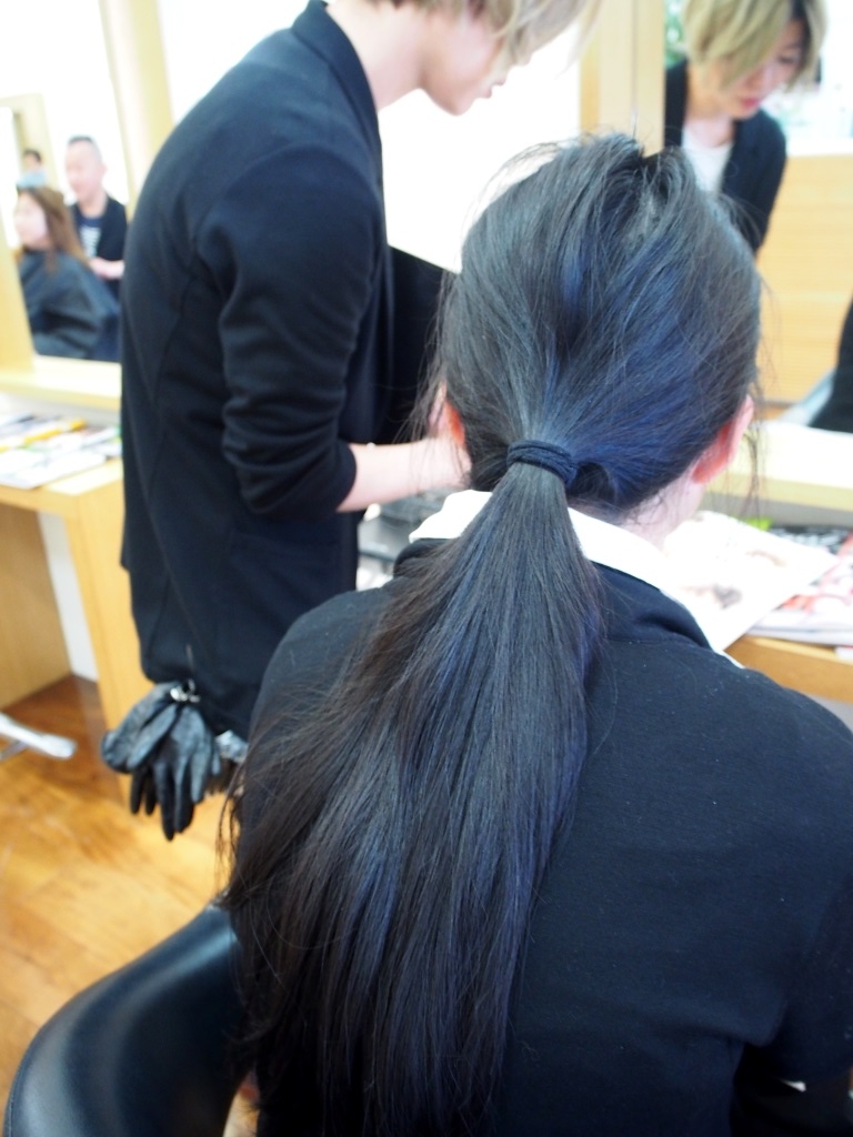 ５年間ぶりのカット 卒業記念に ヘアドネーション 高知市の美容室リグレッタのブログ