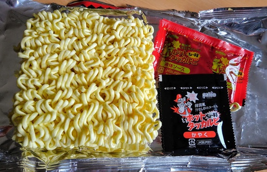 汁なしホットタッカルビ中身