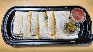 チキンケサディーヤ