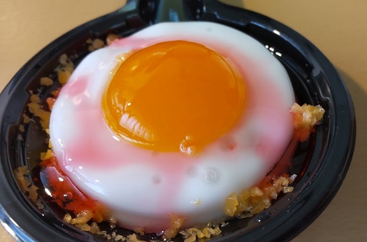 パチパチ音がする！目玉焼きゼリーを食べるよ。 - ヤギネの食レポブログ