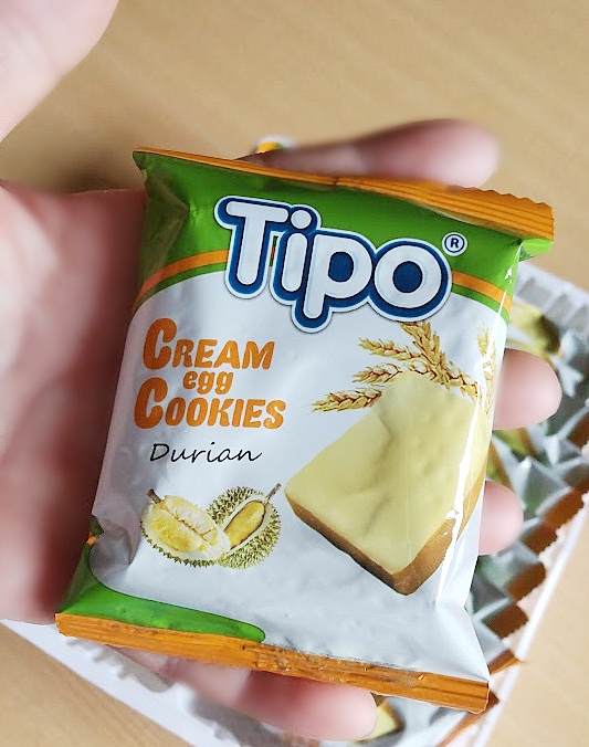 Tipo】ドリアン味の卵クリームクッキーを食べるよ【ベトナム