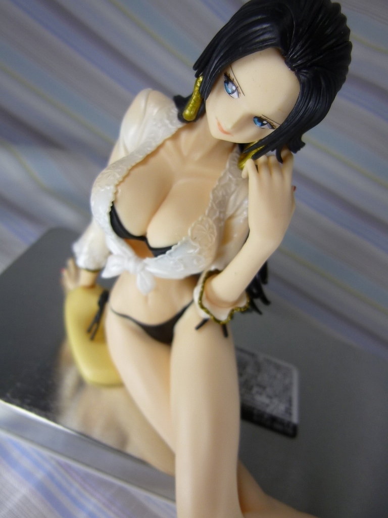 Amazon.com: Banpresto Onepiece Glitter&Glamours Shiny Venus