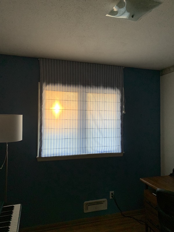 朝日が入ってくるとこんな感じに