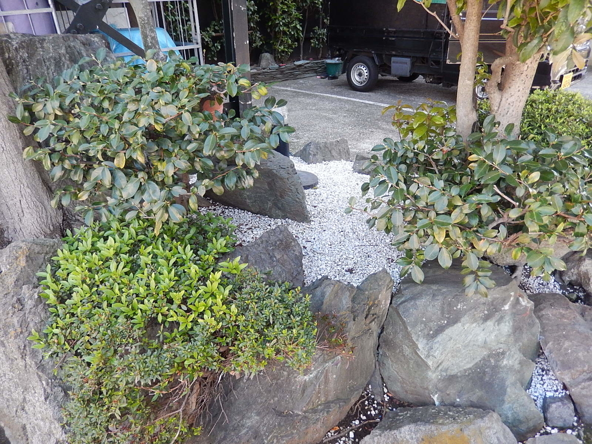 f:id:yakichimususu:20200406212338j:plain f:id:yakichimususu:20200406212338j:plain