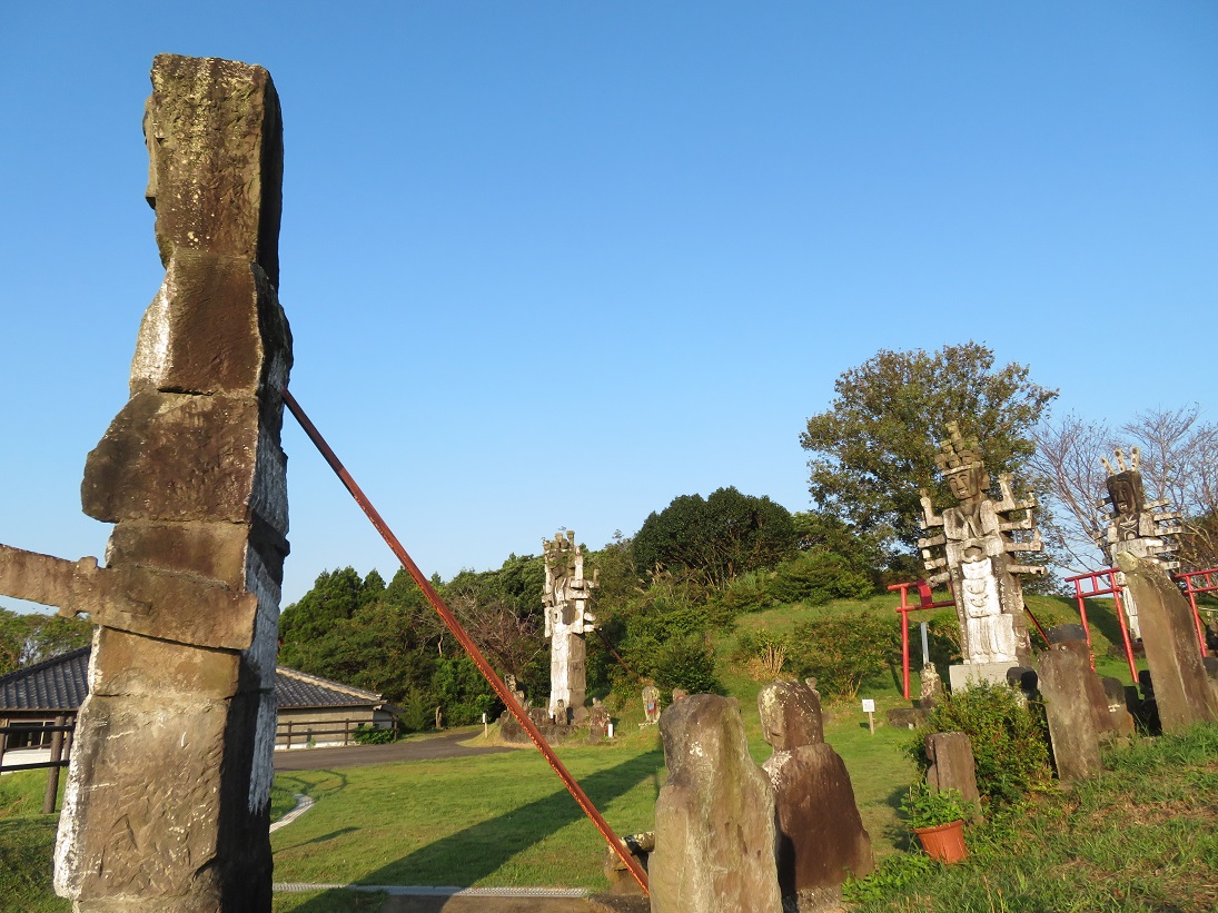 No:009【宮崎県】ヘンテコな石像が700体！高鍋大師はおじいちゃんの40