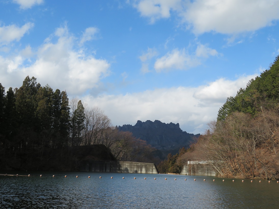 No:011【群馬県】台風被害で閉鎖された湖畔に恐竜！大桁緑地公園