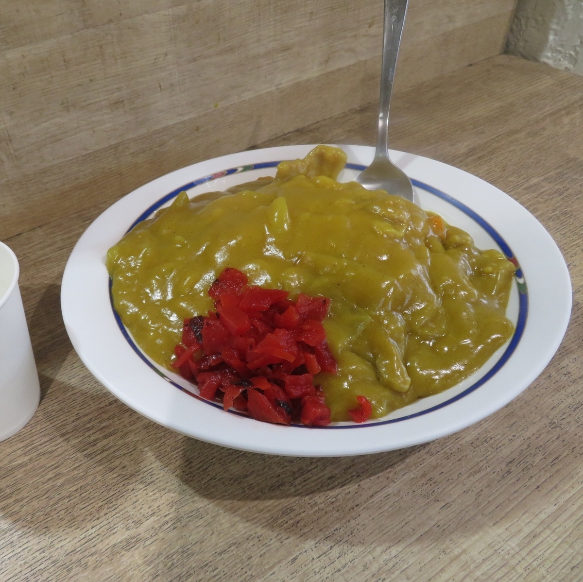 新潟 バスセンター カレー なぜ 人気
