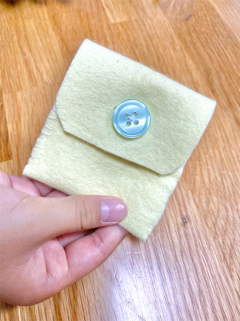 小3手芸 フェルトで小物入れを作る 今日これ作りました 小3手芸 フェルトで小物入れを作る 今日これ作りました