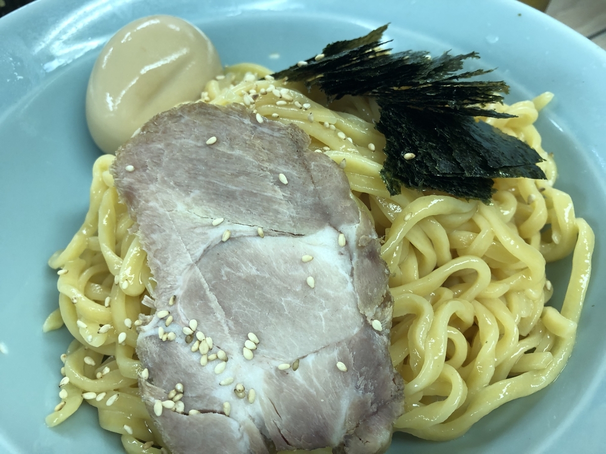 らすた　つけ麺　　麺と具