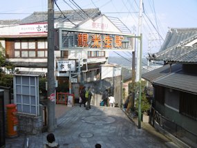 f:id:yamamayuga:20191230025020j:plain