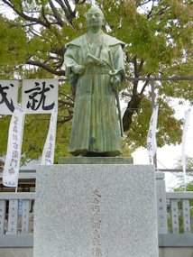 f:id:yamamayuga:20200413002351j:plain