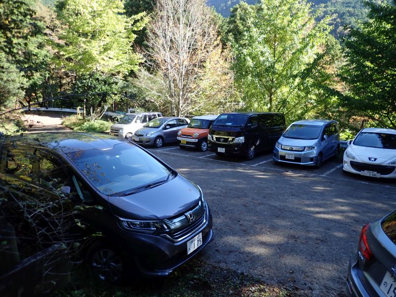 181029 鍋焼きうどん目当てに鍋割山!(表丹沢県民の森駐車場ルート) 山のやあまん 181029 鍋焼きうどん目当てに鍋割山!(表丹沢県民の森駐車場ルート) 山のやあまん