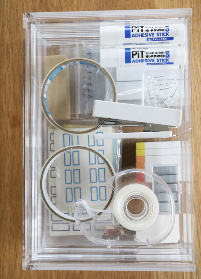 f:id:yamasan0521:20170524165537j:plain 無印良品のクリアケース