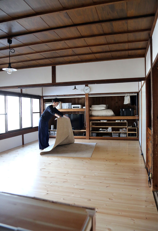 こたつテーブルも軽やかに移動