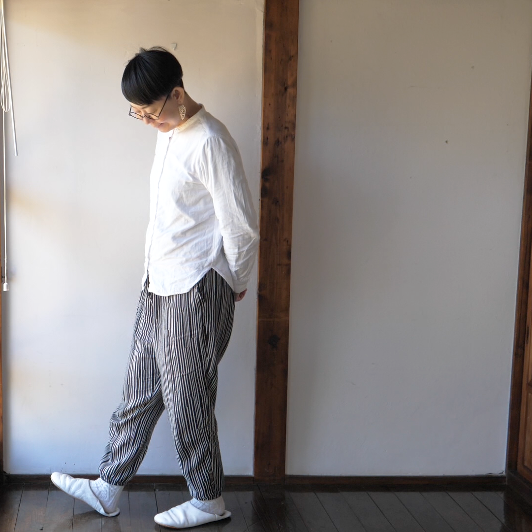 Uniqlo ジョガーパンツ 部屋着事情と外着0 5 少ない物ですっきり暮らす