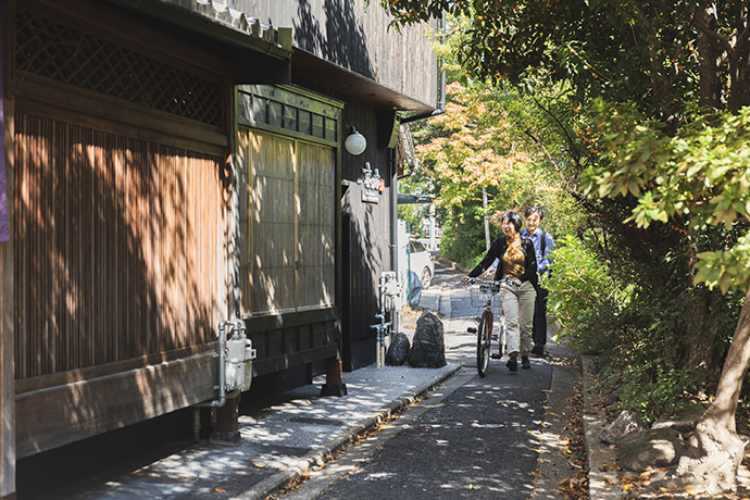 京都・町歩き Kyoto Town Walk】Discover a different side of Kyoto by