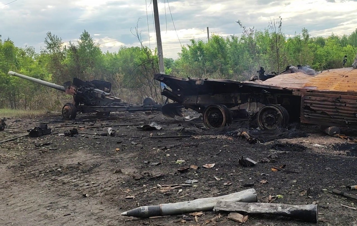 #自由軍がクルスク方面にも進出か　  #黒海艦隊虎の子の電子戦用艦にドローン攻撃 #クルスクにロシア自由軍 　#Гоголевка　#Gogolevka #ゴゴレフカ　#RFL  #ロシア黒海艦隊 　#IvanKhurs　#イワンクールス  #イワンクルスがボスポラス海峡洋上ドローンに攻撃される #黒海艦隊虎の子の電子戦艦艇にUSVドローン攻撃  #イワンクルス  #電子偵察用艦船  #ロシア海軍でわずか2隻しかない電子戦艦艇に攻撃  #艦隊用通信システム #対ミサイル防衛システム  #無線技術情報観測や電子戦能力 #クリミア橋から大きな煙  #黒海艦隊の虎の子ともいえる艦 #Crimeanbridge　