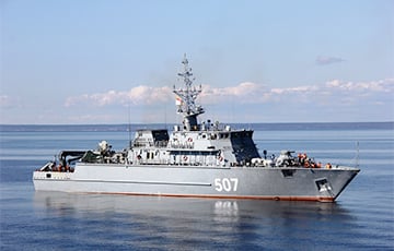 #バフムート近郊 #Pereizneを解放 #掃海艇アレクサンドルオブホフに破壊工作 #ウクライナ軍が東部激戦地ペレイズネ解放 #ドネツィク州 #バフムート近郊 #Pereizne #Переїзне #ペレイズネを解放 #ドネツクでは侵攻してきたロシア機甲部隊を撃破 #ウクライナ第10別山岳突撃旅団エーデルワイス撃破 #第10別山岳突撃旅団が反撃 #ドネツィク州バフムート #ドネツクで露軍AFV5両破壊ロシア兵25名が倒された #ハルキウ方面でも大きな戦果 #クピャンスク方ロシア50両撃破 #ハルキウ #ウクライナ国境警備隊がロシア軍50両撃破 #クピャンスクでロシア軍50両の機甲部隊撃破される #ウクライナ主要情報総局 #アレクサンドルオブホフへ破壊工作 #ロシア海軍バルチック艦隊の掃海艇破壊工作 #搭載されているM503エンジンのパイプに細工 #海水が入りこの発動機は塩によって大きなダメージ