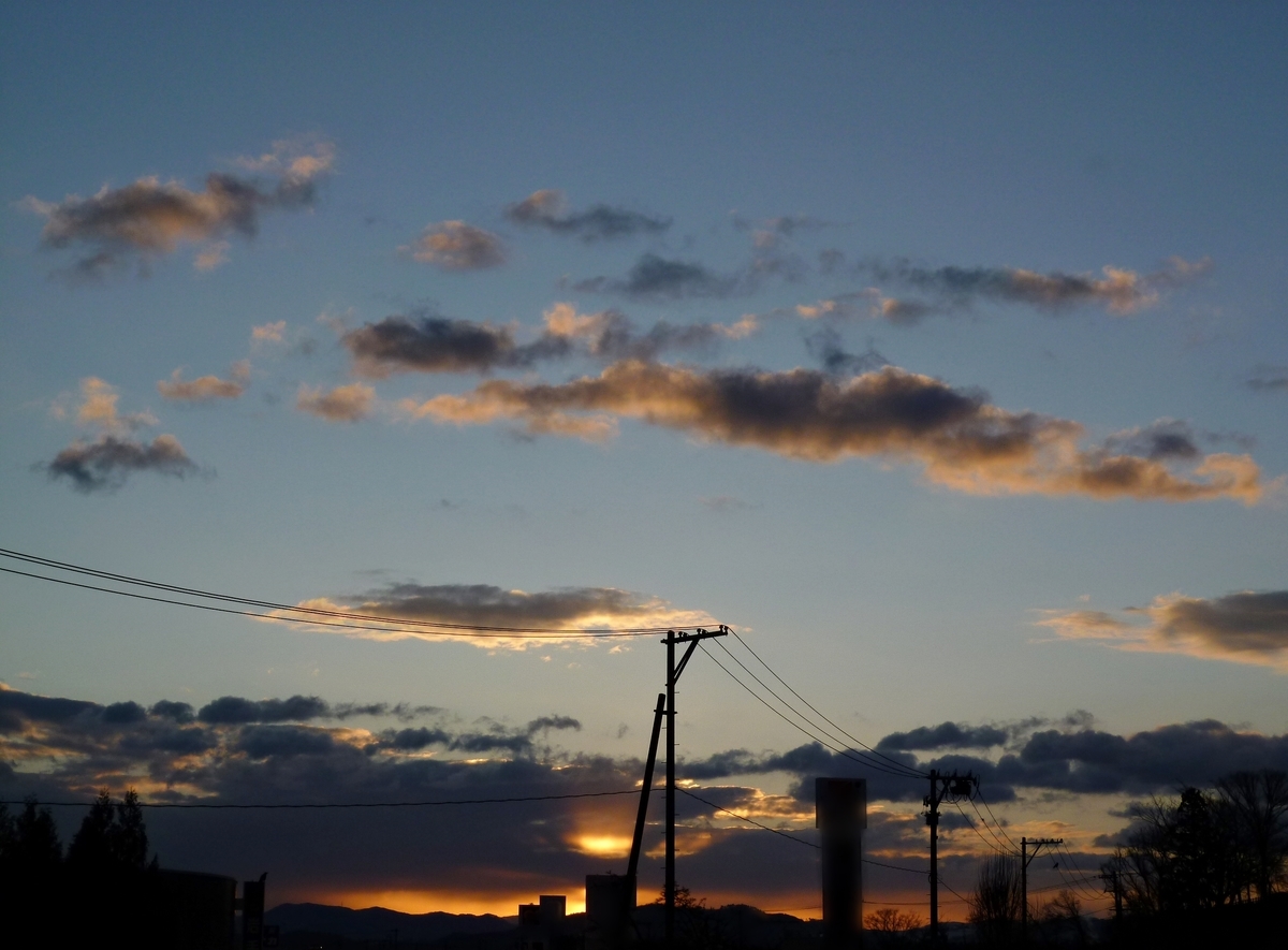 朝焼け 画像 雲 空