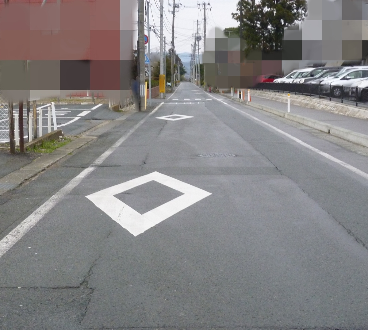 道路 田舎 2車線