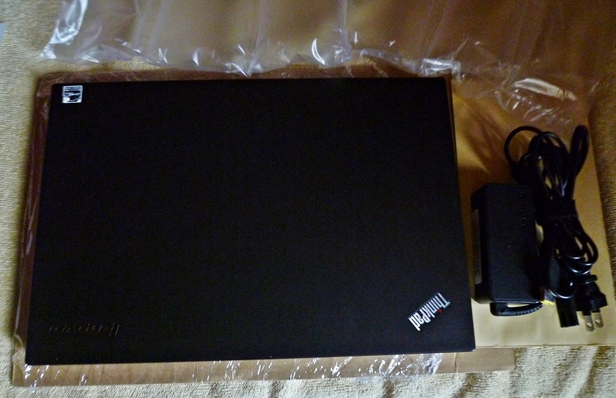 ThinkPad 中古のノートパソコンを専門店で買ってみた【レビュー】
