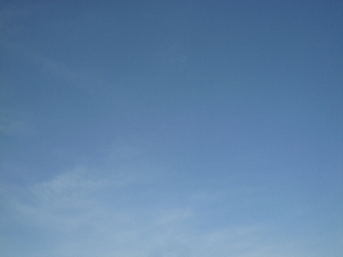 真上の空