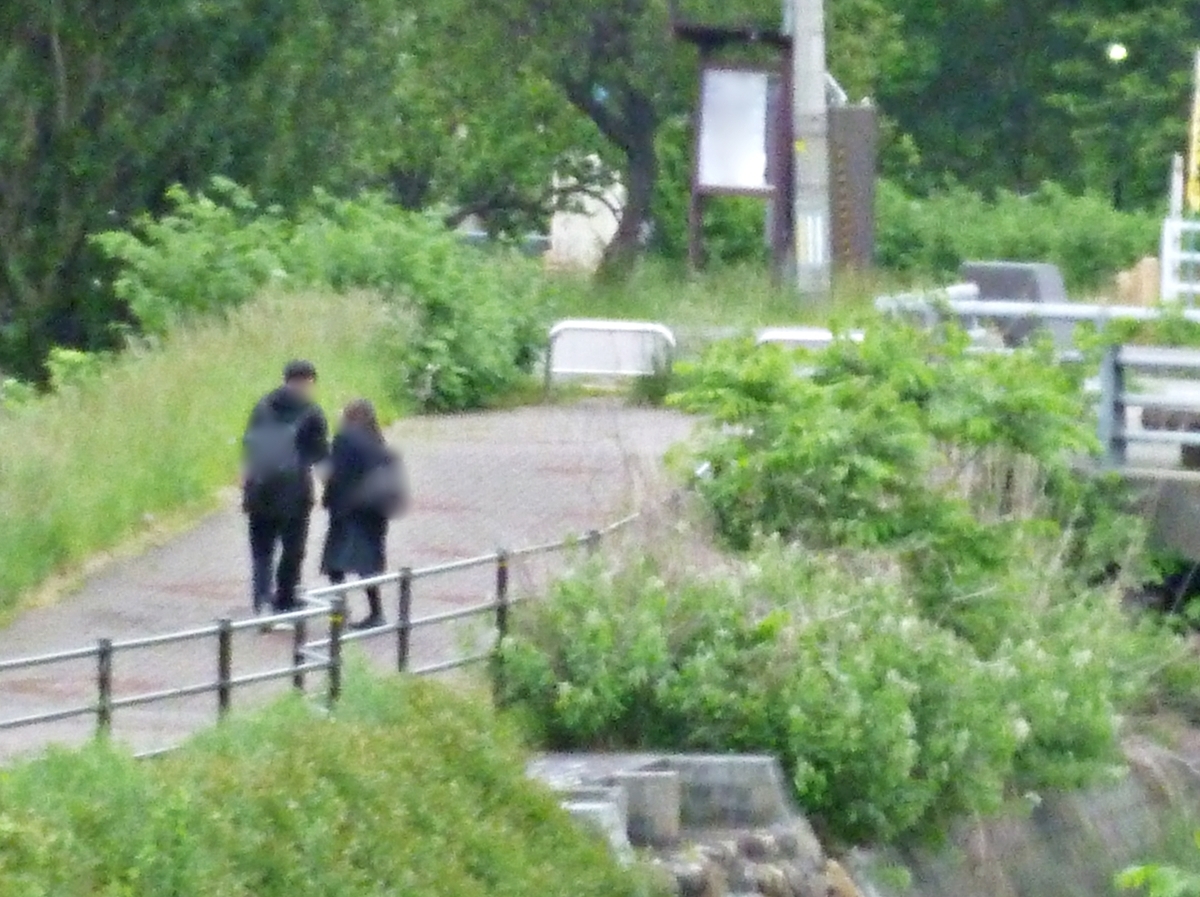 高校生カップル