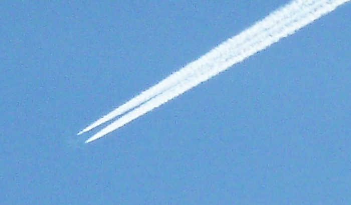 飛行機雲