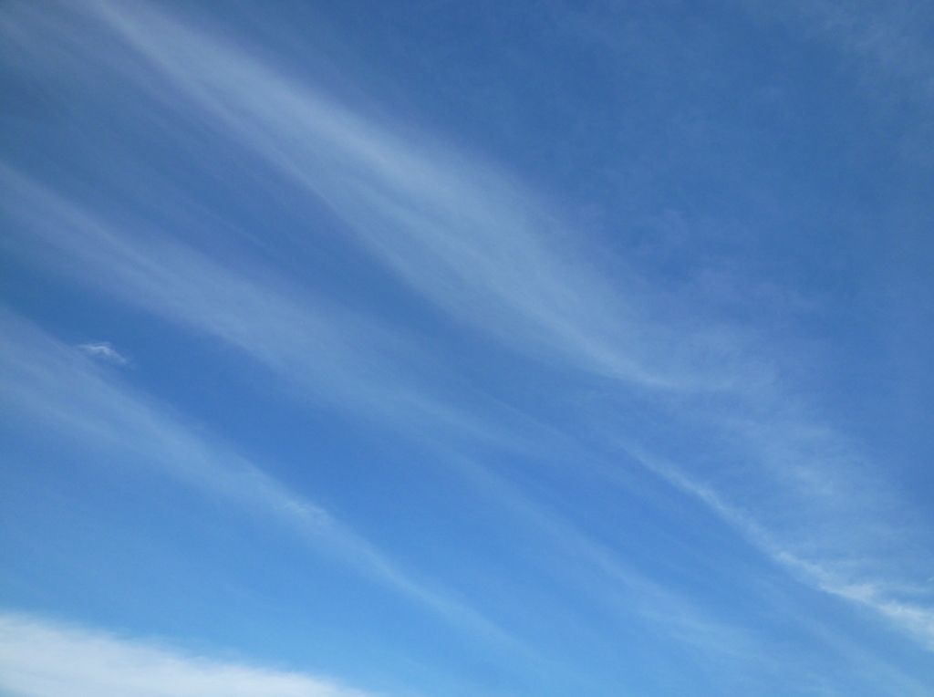 風が出てきてからの空