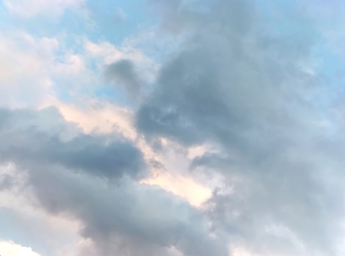 16日の空