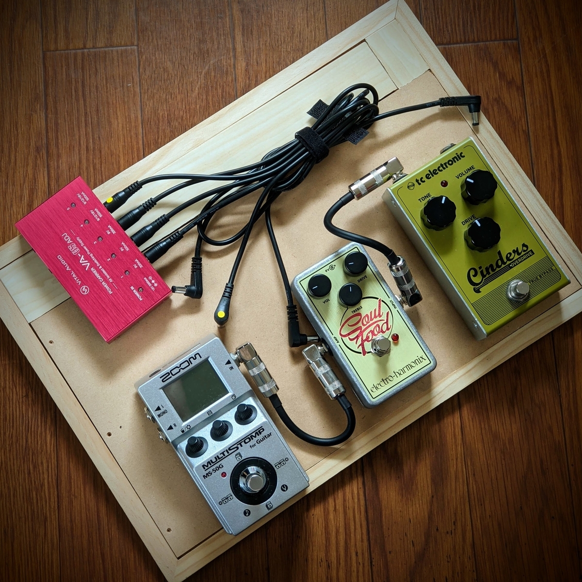 自作エフェクターボードのその後 - 40→70 ギターでデビューする！