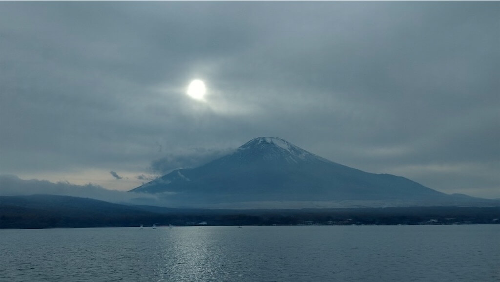 山中湖から観た富士山