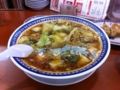 彩華ラーメンの生玉子入り大盛