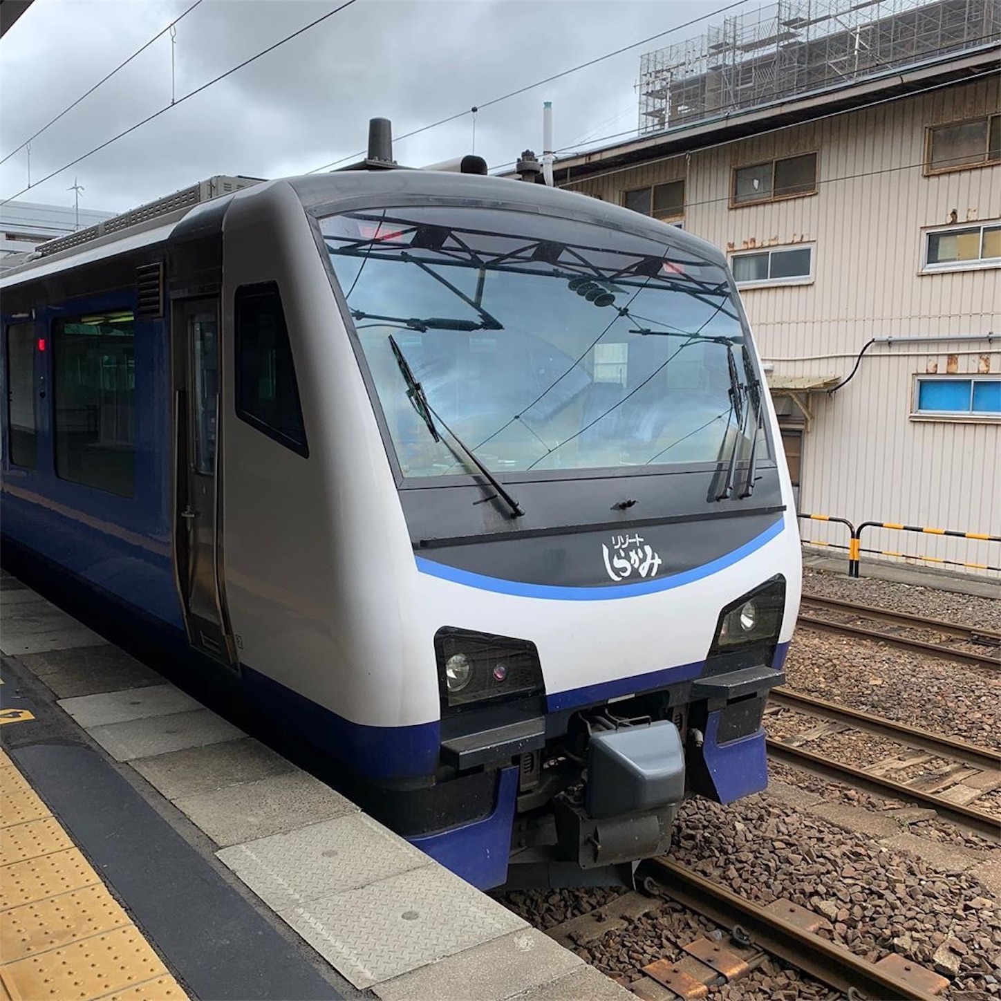 リゾートしらかみ