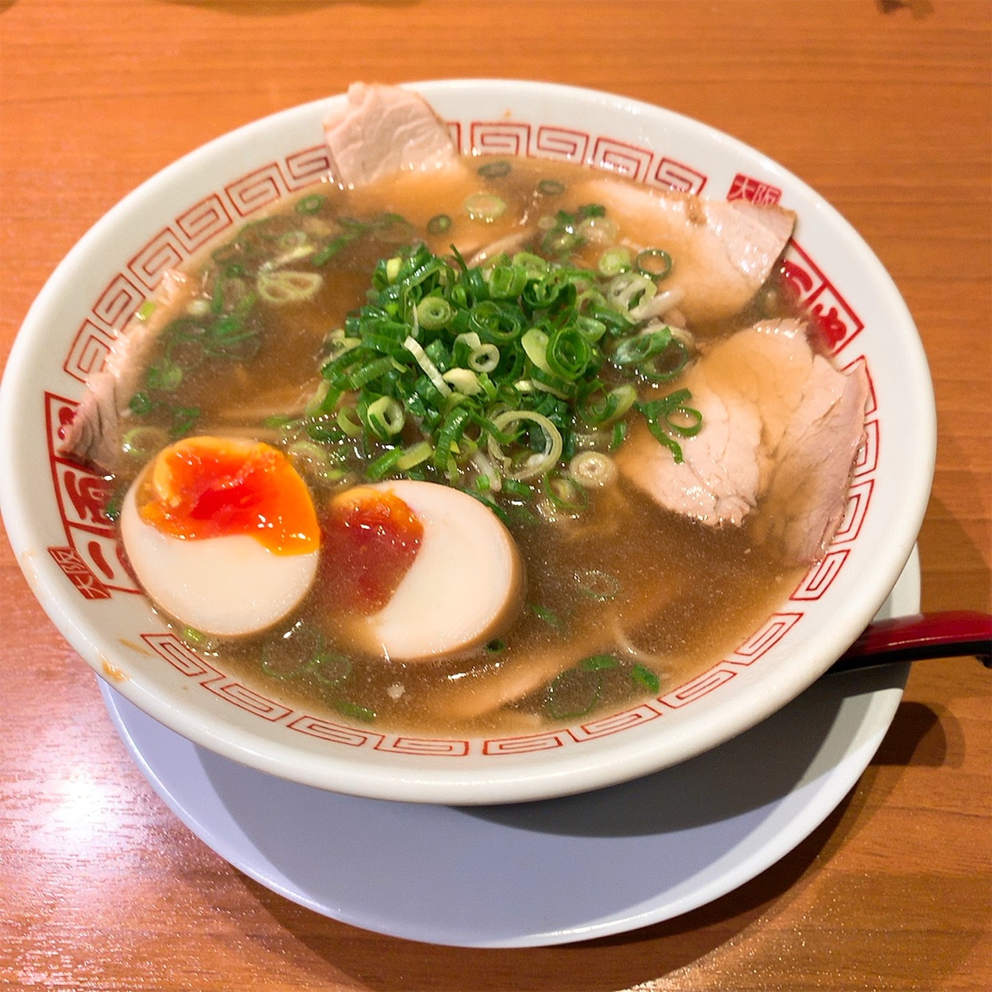 醤油の玉子ラーメン