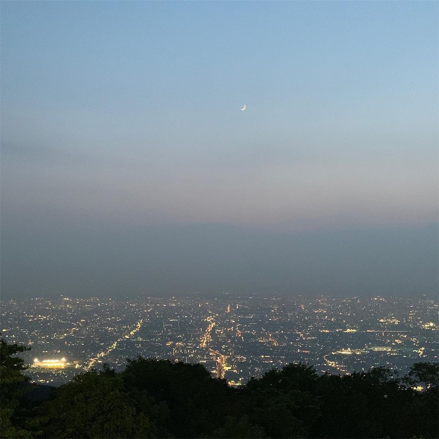 夕暮れ時の大阪平野