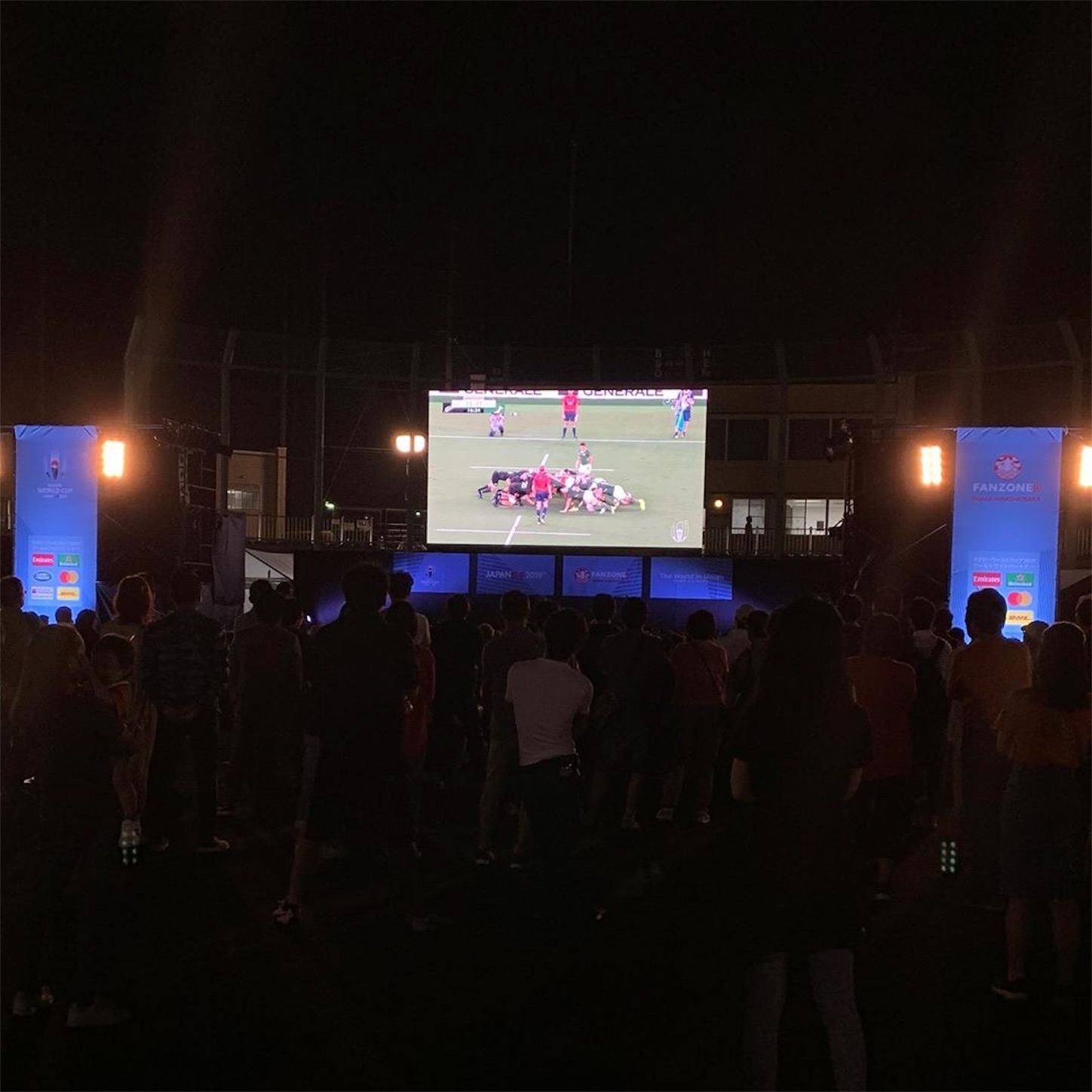 パブリックビューイング会場 パブリックビューイング会場