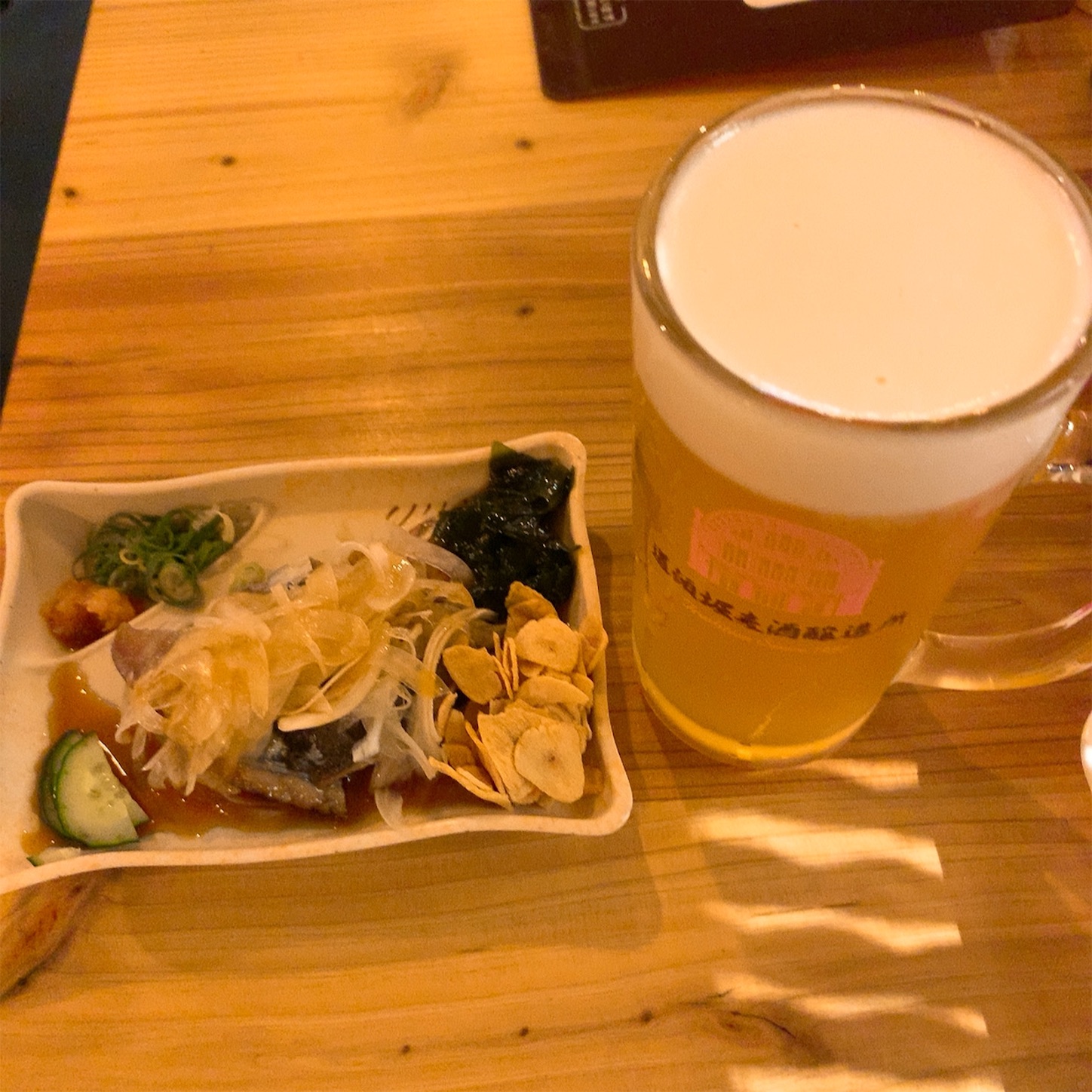 大阪ケルシュと土佐わら焼きカツオのたたき