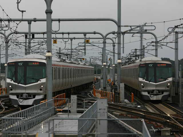 守谷駅