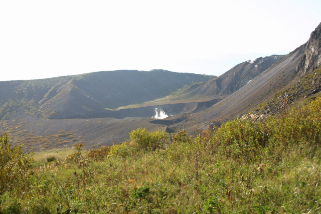 有珠山の噴火口