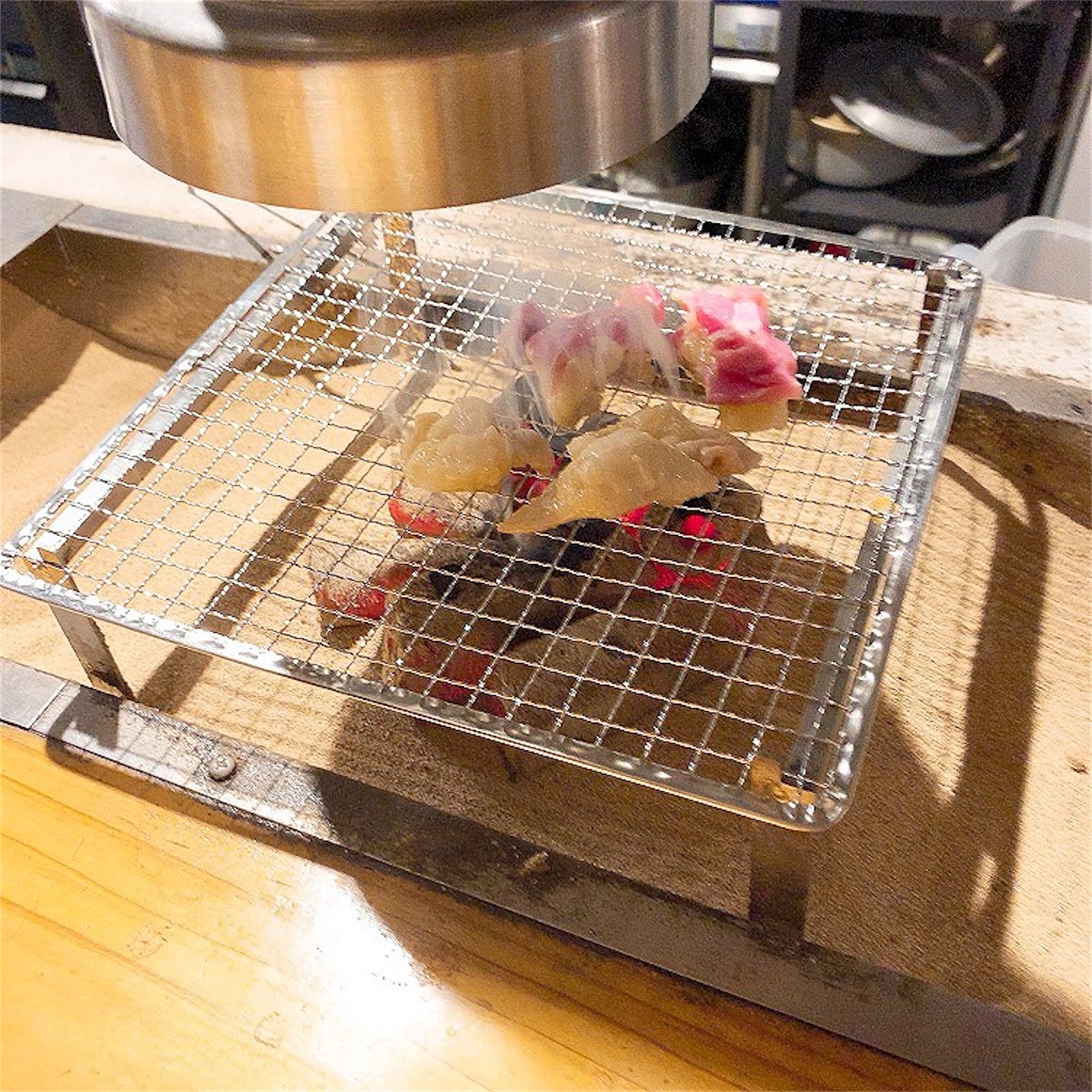地鶏の炭火焼 地鶏の炭火焼