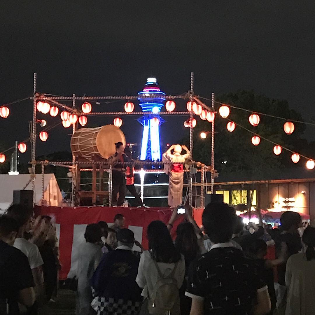 てんしばの盆踊り大会