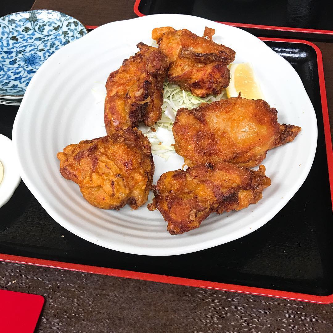 名物の唐揚げ