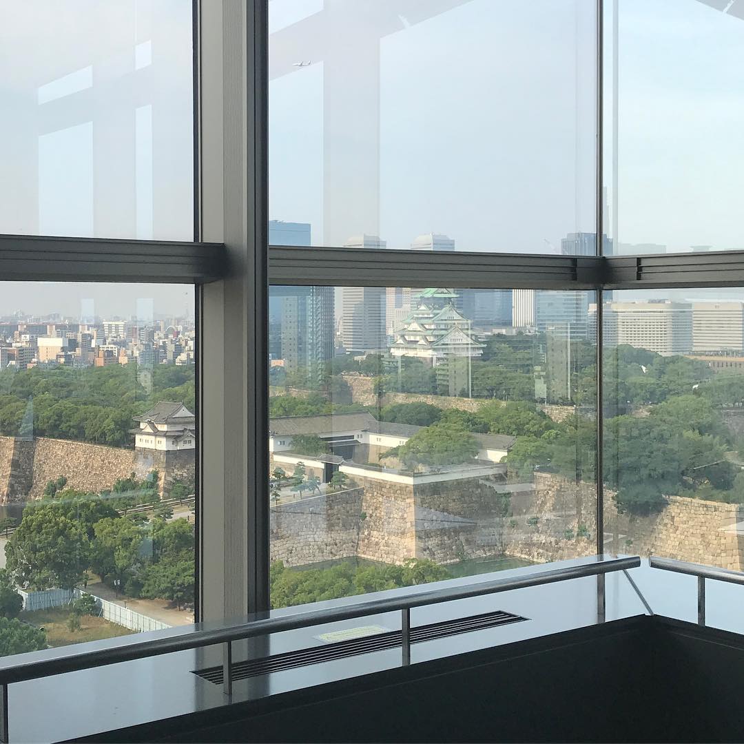 大阪城の全景 大阪城の全景