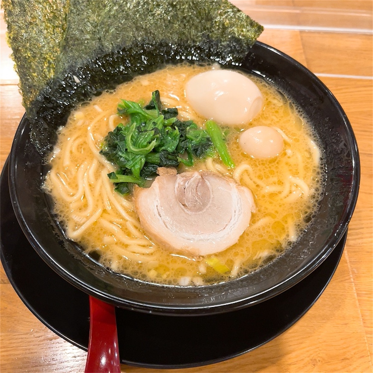 一新家の味玉ラーメン